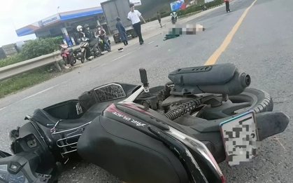 Hai người tử vong sau va chạm giữa ô tô tải và xe máy trên Quốc lộ 1