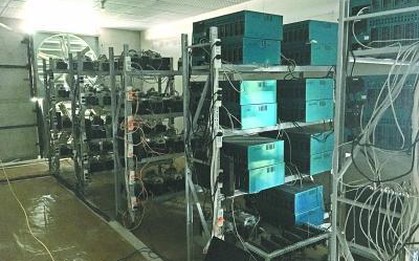 Đột kích căn hộ cho thuê có 80 chiếc máy tính hoạt động 24/24, phát hiện bí mật động trời sau số tiền điện hơn 2,2 tỷ đồng/năm