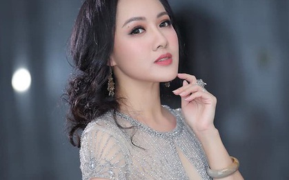 Facebook mạo danh BTV Hoài Anh "bay màu"