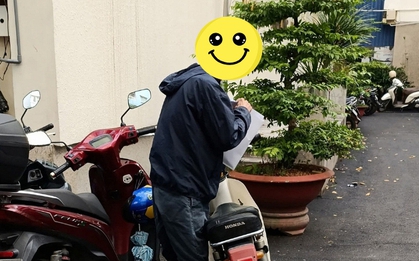 Cậu sinh viên gầy gò, chạy xe máy cà tàng bị bảo vệ chặn lại hỏi "Em đi đâu": Danh tính thật khiến ai cũng ngỡ ngàng!