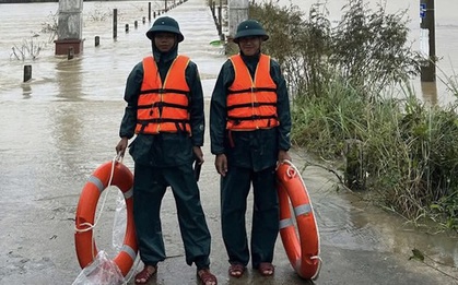 Mưa lũ chia cắt nhiều khu vực ở Gia Lai, hàng trăm hộ dân bị cô lập