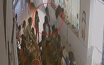 Bị phụ huynh tố "tác động" khiến bé 5 tuổi chảy máu cam, cô giáo giải thích "vô tình đưa tay trúng mũi”