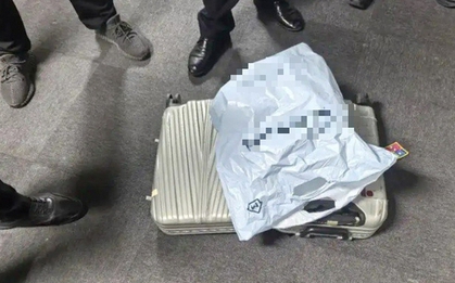 Người đàn ông phát hiện vali chứa gần 3 tỷ đồng tiền mặt, cảnh sát vào cuộc và cái kết bất ngờ