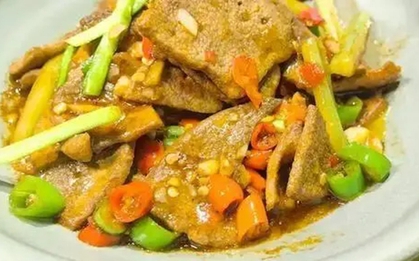 Ngày càng nhiều người bị đột quỵ? Bác sĩ khuyên: Chớ dại đụng nhiều 4 món ngon này