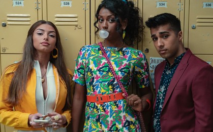 Xem phim Sex Education, tôi chợt hiểu tại sao những đứa trẻ "con nhà người ta" thường giỏi nhưng lại luôn cô đơn