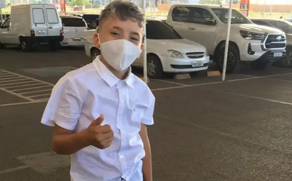 Cậu bé 11 tuổi mua được ngôi nhà đầu tiên sau khi bị cảnh sát tịch thu đồ: Cách thức không ai ngờ tới