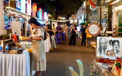 Tour đêm Đường sách có đủ sức thành điểm nhấn cho du lịch TP Hồ Chí Minh?