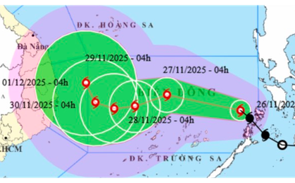 Biển Đông đón bão số 15, hướng di chuyển phức tạp