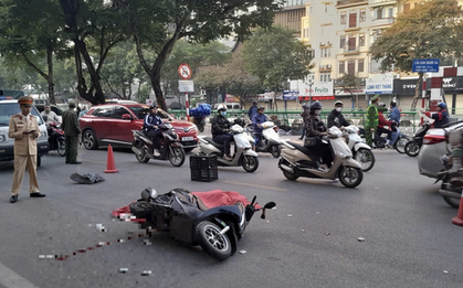 Va chạm với xe khách, nữ sinh viên đi xe máy tử vong