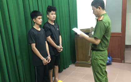 Danh tính 2 nghi phạm giết người tại quán karaoke