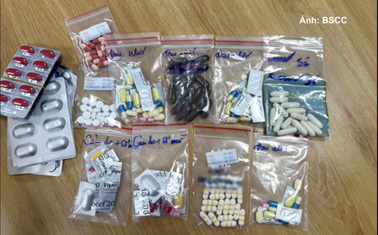 Người phụ nữ quê Đồng Nai cấp cứu trong tình trạng bất thường, mang theo hàng chục gói thuốc “lạ”