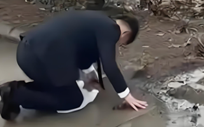 Mẹ kế qua đời, tôi được luật sư gọi đến mở niêm phong di chúc, những dòng chữ bên trong khiến tôi chết lặng