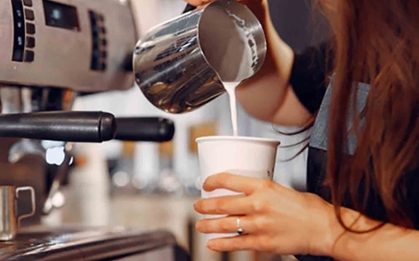 GenZ có 50 triệu đồng, mở quán bán đồ uống được không?