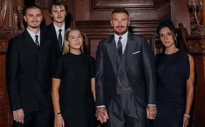 Tiểu thư Harper xinh đẹp, khí chất thanh lịch chiếm trọn spotlight giữa lâu đài nơi David Beckham được phong Hiệp sĩ