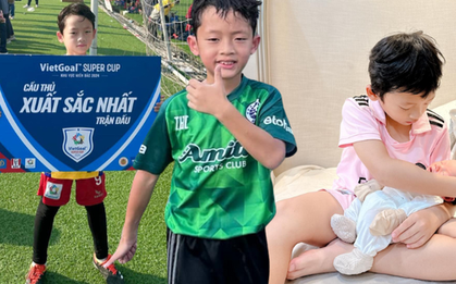 "Cậu cả" nhà Ly Kute: Tố chất thể thao từ nhỏ, mới 8 tuổi đã biết phụ mẹ trông em, bế em cực khéo