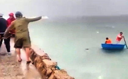 Người đàn ông nhảy xuống biển tự tử khi bão số 13 Kalmaegi sắp đổ bộ