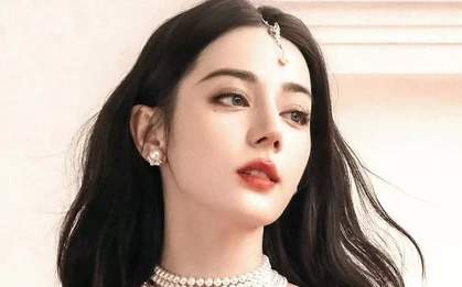 Vì sao hàng trăm nghệ sĩ né tránh Địch Lệ Nhiệt Ba?