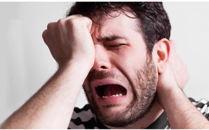 Chứng khoán Việt Nam làm sao thế?