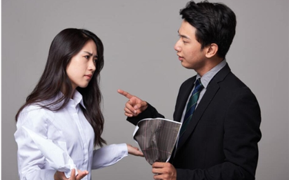 Cô gái làm rơi trang sức gần 700 triệu đồng, đồng nghiệp nhặt được đòi 180 triệu đồng "cảm ơn" như đã hứa: Tòa phán "anh không được 1 đồng nào"