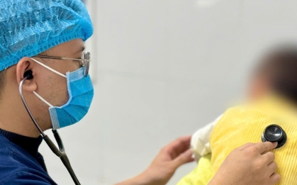 Trẻ 16 tháng tuổi nguy kịch vì cúm A bội nhiễm phổi