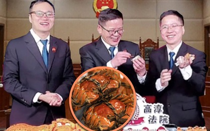 3 thẩm phán livestream bán cua giúp người dân phá sản trả nợ