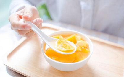 Người trung niên hay bị tê tay chân, chuột rút: Dùng 2 loại thảo dược này với nhau để bổ gan, thông kinh mạch, tuần hoàn máu