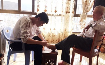 7 dấu hiệu hiếu thảo giả tạo