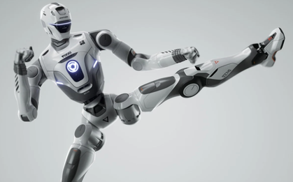 Elon Musk ‘làm mãi không xong’, Trung Quốc thành công chỉ trong 2 năm: Sắp sản xuất hàng loạt robot biết đá võ giá gần 700 triệu đồng, hoạt động liên tục 4-5 tiếng