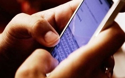 Mượn đồng nghiệp tài khoản ngân hàng để nhận chuyển khoản 2 tỷ đồng, người đàn ông sau đó báo công an