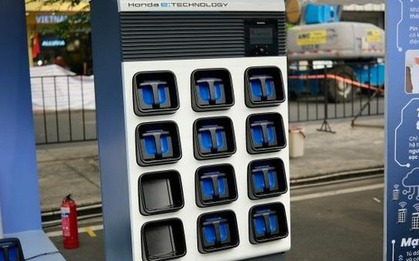 Thêm một 'cá mập' xác nhận triển khai mô hình tủ đổi pin xe điện tại Việt Nam từ 2026