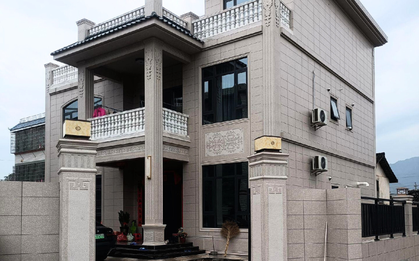 Chi hơn 600 triệu sửa nhà cho bố mẹ, con gái chết lặng nghe công bố di chúc