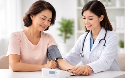 5 thói quen tưởng tốt nhưng âm thầm làm huyết áp tăng cao