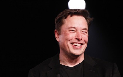 Kẻ bán giấc mơ vĩ đại Elon Musk: Kéo cổ phiếu Tesla lên đỉnh sau khi lao dốc 36% chỉ sau một tuyên bố, bản thân bỏ túi thêm hơn 200 tỷ USD