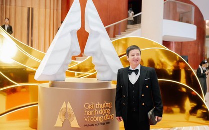 NSƯT Chí Trung 10 năm mới mặc đẹp để dự Human Act Prize: "Rất cần những giải thưởng như thế này"