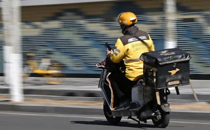 Nam shipper suýt chết vì suy thận: Tất cả chỉ vì uống nước mà không dùng ống hút!