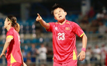 Phỏng vấn nóng trọng tài FIFA: "Trọng tài sai hoàn toàn khi không công nhận bàn thắng của Việt Nam"