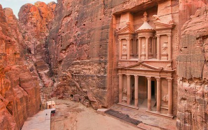 Phát hiện bí mật vô giá dưới lòng đất: 12 bộ xương còn nguyên vẹn khiến các nhà khảo cổ chết lặng