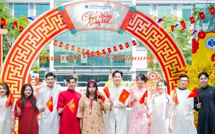 Một trường đại học ở TPHCM thưởng Tết 30 triệu đồng/người, từ hiệu trưởng đến lao công