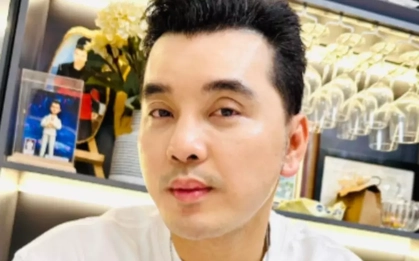 Ưng Hoàng Phúc đáp trả