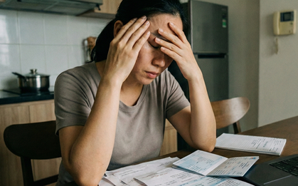 Phụ huynh Hà Nội khóc ròng vì 1 trào lưu gần đây của học sinh: "Tôi tốn cả triệu bạc trong 1 ngày"!