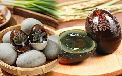 Giải mã thứ "kinh dị" lại hóa thành viên ngọc hổ phách trên bàn tiệc ngày Tết