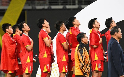 Khoảnh khắc U22 Việt Nam vô địch, Quốc ca Việt Nam vang lên đầy tự hào tại SEA Games