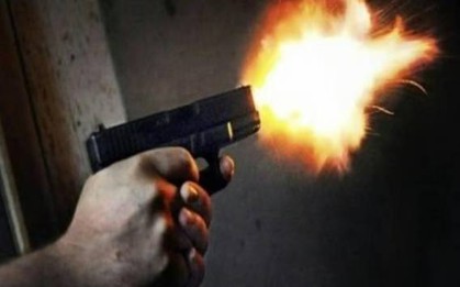 Nghi ngờ vợ ngoại tình, Nguyễn Chí Tâm mang theo súng đi đánh ghen rồi cướp xe máy của tình địch