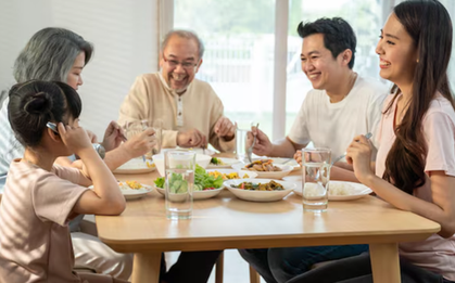 U65 về hưu hơn một năm: Gần 20 triệu "bay hơi" mỗi tháng khiến tôi lo lắng đến mức mất ăn mất ngủ