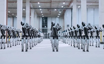 Đoàn quân robot Trung Quốc hoàn hảo đến mức chứng minh mãi mà dân tình vẫn cố cãi: "Đây chắc chắn là giả"