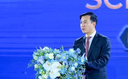 Thứ trưởng Bộ Khoa học và Công nghệ: "AI là công cụ mạnh mẽ, nhưng luôn phục vụ con người và vì con người"