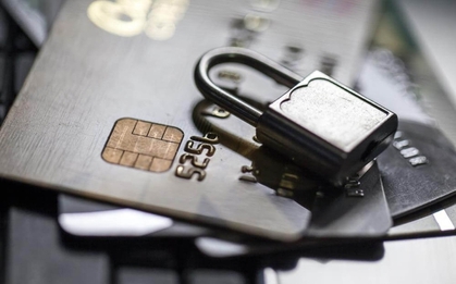 Những trường hợp có thể bị ngân hàng khóa tài khoản thanh toán