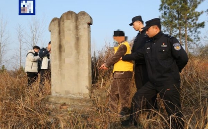 Phát hiện 1,7kg vàng trị giá 6 tỷ đồng dưới ngôi mộ tổ, sự thật khiến ai cũng sửng sốt