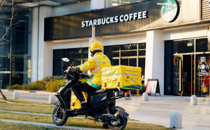 Shipper bị bỏng vì 2 ly trà nóng của Starbucks: Đòi bồi thường 1,3 nghìn tỷ đồng, phán quyết của tòa gây bất ngờ