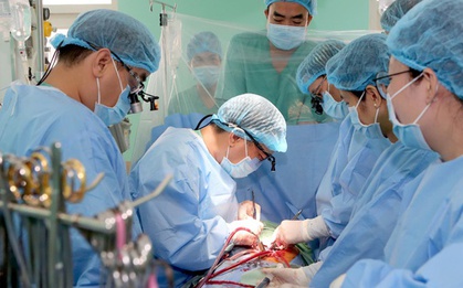 Bệnh viện thông tin về ca ghép gan và tim lấy từ người cho chết não tại TPHCM